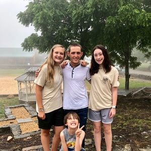 Meet your Posher, Molly